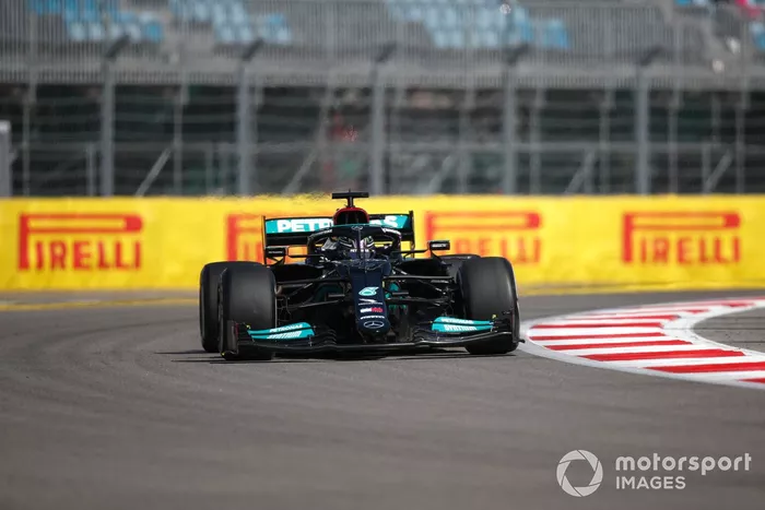 Lewis Hamilton, Mercedes W12