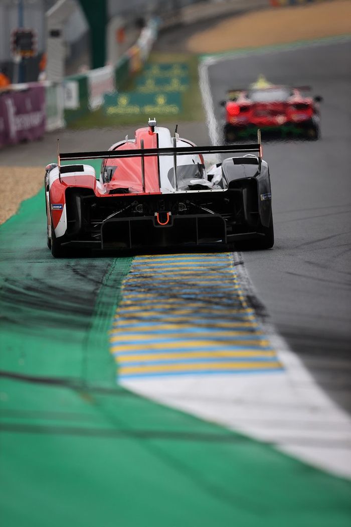 #7 Toyota Gazoo Racing Toyota GR010 - Hybrid Hypercar, Mike Conway, Kamui Kobayashi, Jose Maria Lopez
