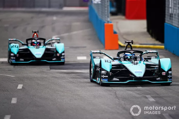 Sam Bird, Jaguar Racing, Jaguar I-TYPE 5, Mitch Evans, Jaguar Racing, Jaguar I-TYPE 5
