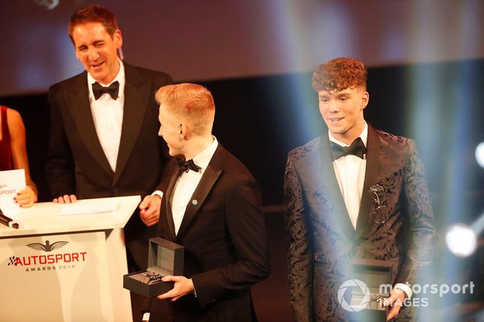 Johnathan Hoggard y Ayrton Simmons 