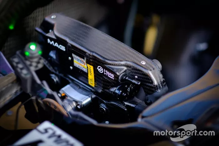 Haas F1 Team VF-19 