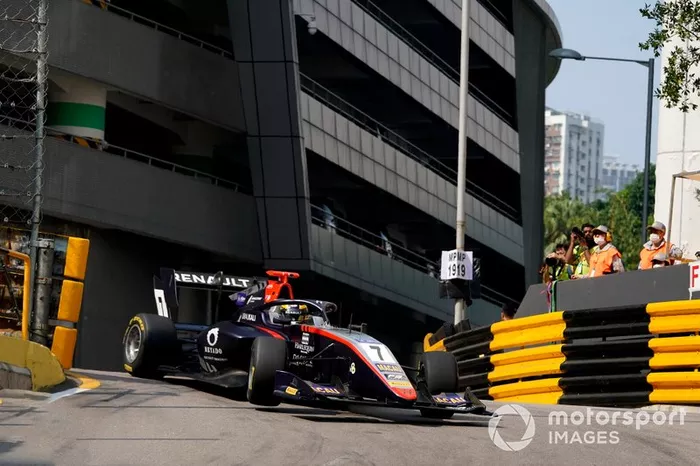 #7 Max Fewtrell, Hitech Grand Prix