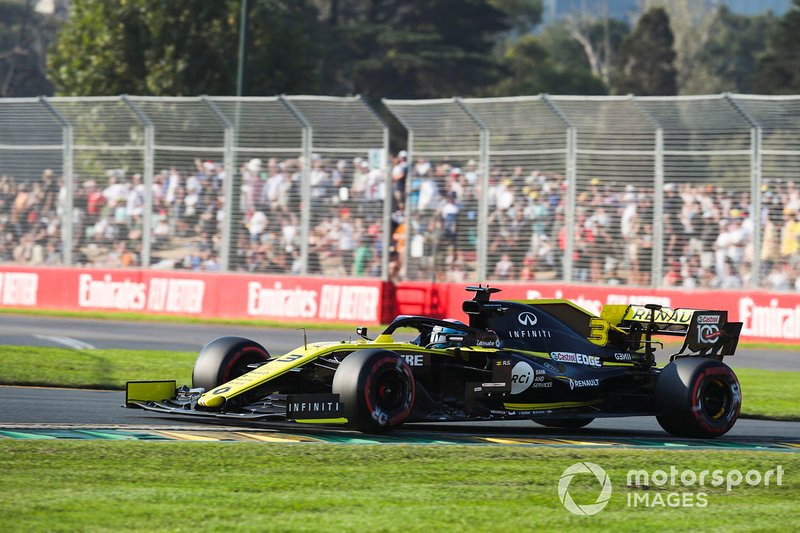 Daniel Ricciardo, Renault F1 Team R.S.19