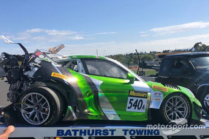 Así quedó el #540 Black Swan Racing Porsche 911 GT3-R de Tim Pappas, Jeroen Bleekemolen y Marc Lieb tras el accidente