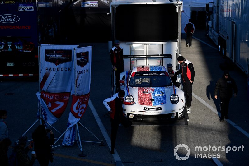 #912 Porsche GT Team Porsche 911 RSR, GTLM: Mathieu Jaminet, Earl Bamber, Laurens Vanthoor