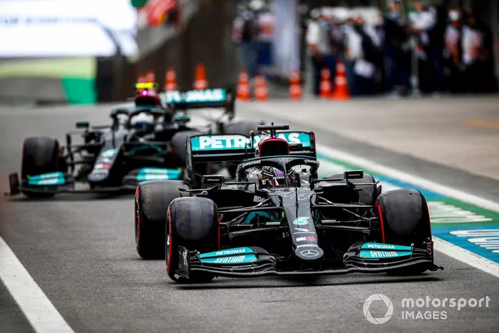 Lewis Hamilton, Mercedes W12, Valtteri Bottas, Mercedes W12