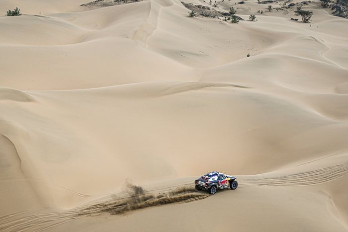 #300 X-Raid Mini JCW Team: Carlos Sainz, Lucas Cruz