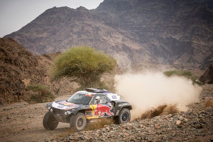 #300 X-Raid Mini JCW Team: Carlos Sainz, Lucas Cruz