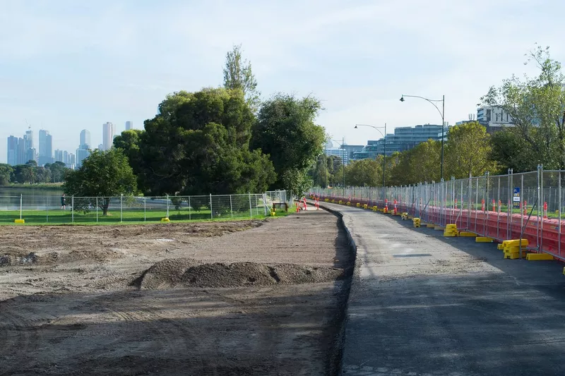 Les travaux au virage 13