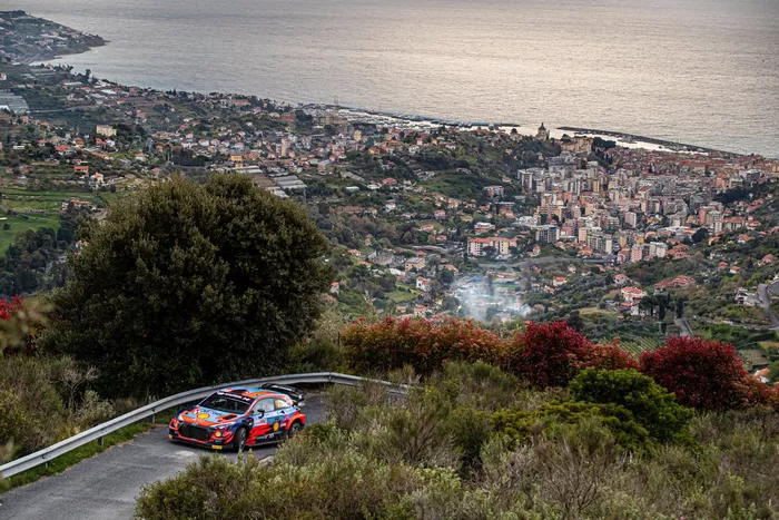 Thierry Neuville, Martijn Wydaeghe, Hyundai Motorsport, Hyundai i20 Coupé WRC
