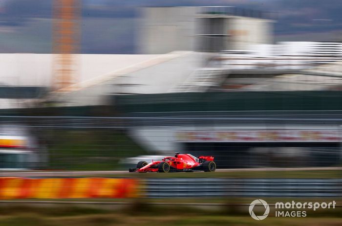 Carlos Sainz Jr., Ferrari SF71H
