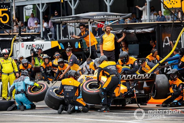 Felix Rosenqvist, Arrow McLaren SP Chevrolet, Pit Stop