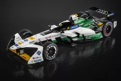 Lucas di Grassi, Audi e-tron FE04