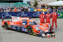 #25 CEFC Manor Oreca 07 Gibson: Roberto Gonzalez, Simon Trummer, Vitaly Petrov