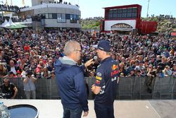 Max Verstappen, Red Bull Racing, en Formule 1-commentator Olav Mol