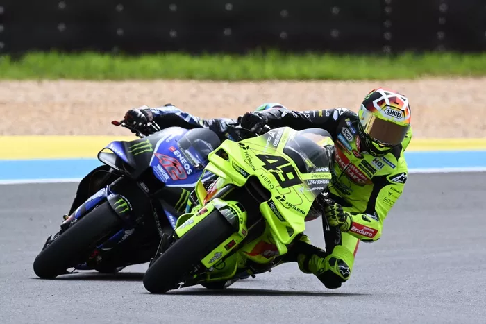 Fabio Di Giannantonio, VR46 Racing Team; Alex Rins, Yamaha Factory Racing