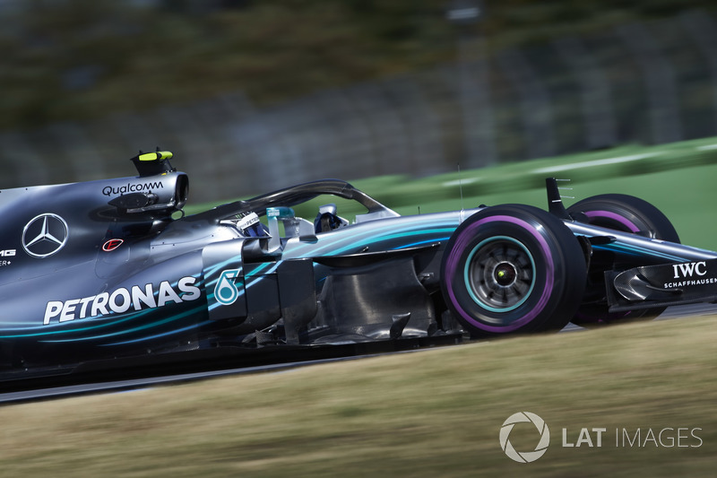 2: Valtteri Bottas, Mercedes AMG F1 W09, 1'11.416