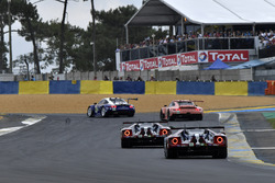 #68 Ford Chip Ganassi Racing Ford GT: Joey Hand, Dirk Müller, Sébastien Bourdais, #66 Ford Chip Ganassi Racing Ford GT: Stefan Mücke, Olivier Pla, Billy Johnson