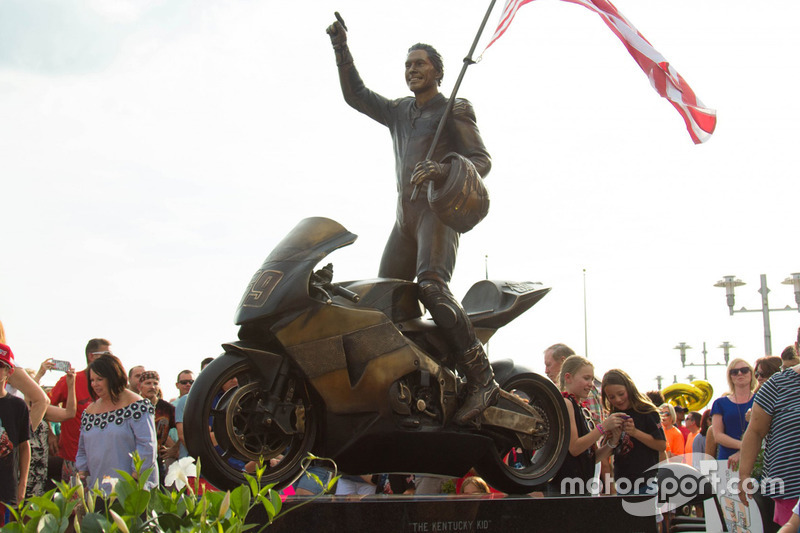 Nicky Hayden memorial statue