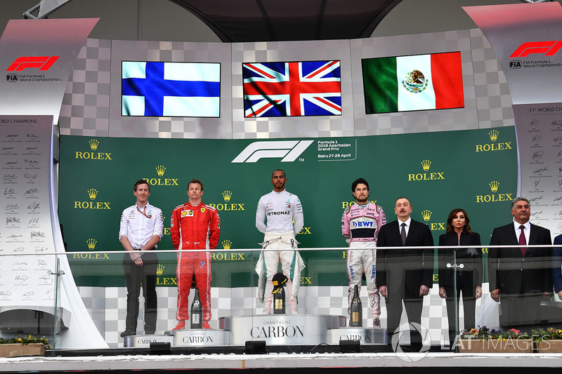 Azerbaïdjan - Podium : Lewis Hamilton, Kimi Räikkönen, Sergio Pérez