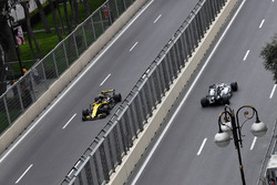 Carlos Sainz Jr., Renault Sport F1 Team R.S. 18