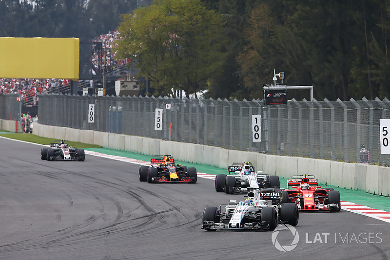 Felipe Massa, Williams FW40, Kimi Raikkonen, Ferrari SF70H, Lance Stroll, Williams FW40, Daniel Ricciardo, Red Bull Racing RB13