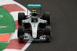 Ніко Росберг, Mercedes AMG F1 W07 Hybrid