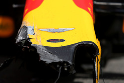 Машина Макса Ферстаппена, Red Bull Racing после аварии