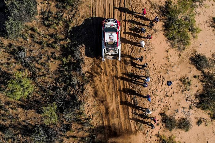 #309 Toyota Gazoo Racing Toyota: Bernhard ten Brinke, Michel Périn