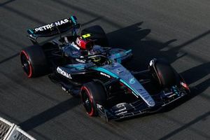 Lewis Hamilton, Mercedes F1 W15