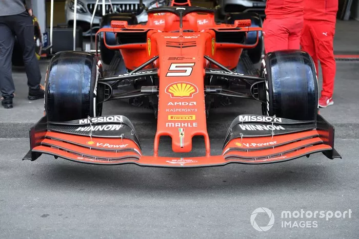 Alerón delantero de Sebastian Vettel, Ferrari SF90 