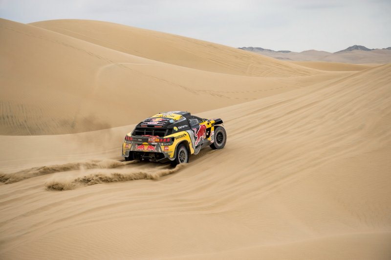 #306 PH-Sport Peugeot 3008 DKR: Себастьян Льоб, Даніель Елена