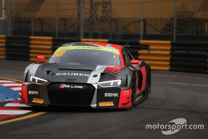#88 Audi Sport Team WRT Speedstar Audi R8 LMS: Dries Vanthoor
