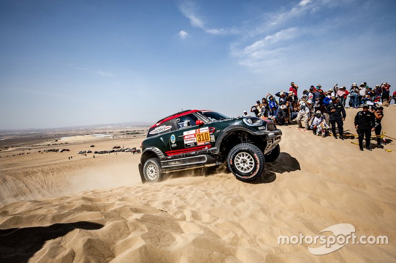#310 X-Raid Team Mini: Orlando Terranova, Bernardo Graue