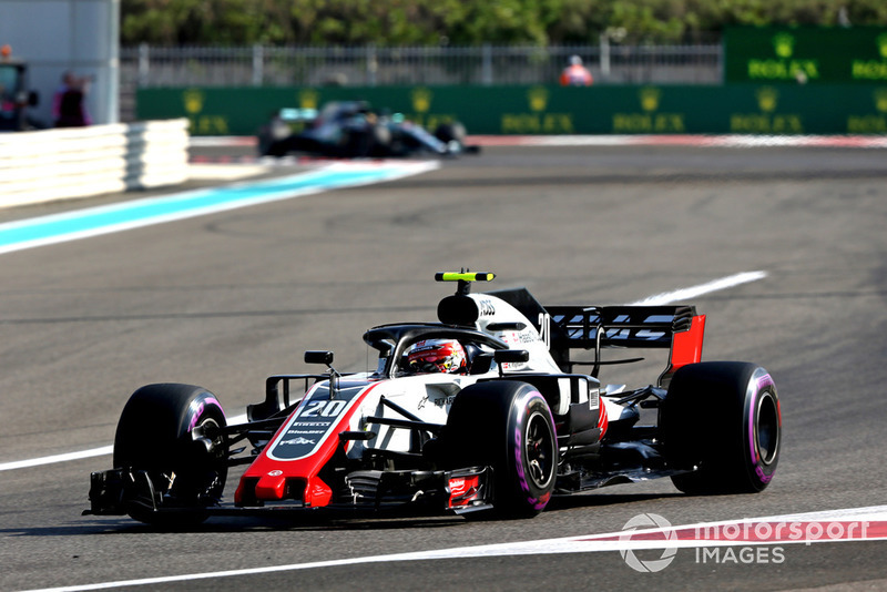 10. Kevin Magnussen, Haas F1 Team VF-18