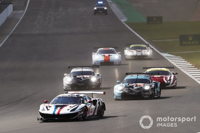 #83 Kessel Racing Ferrari 488 GTE Manuela Gostner, Rahel Frey, Michelle Gatting