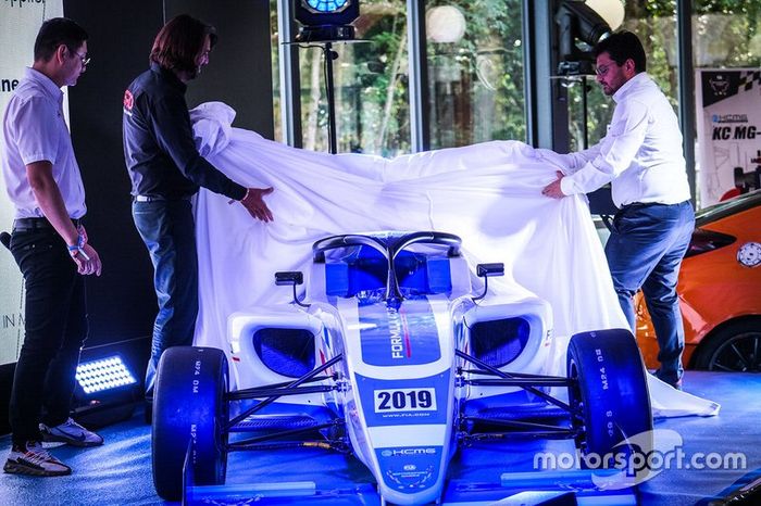 Motorsport Games Formula 4  KC MG-01 