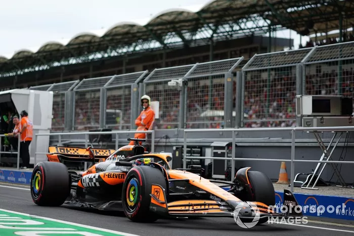 Oscar Piastri, McLaren MCL38