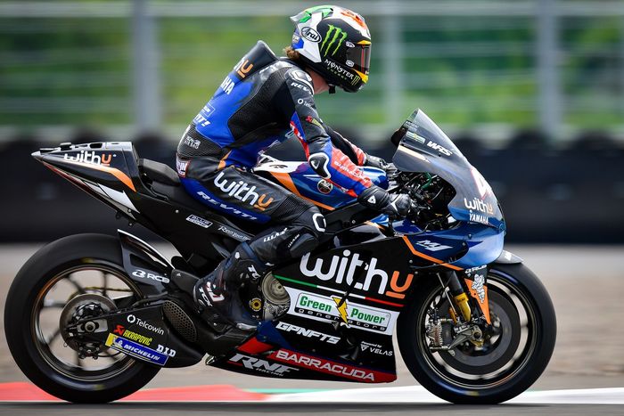 24º Darryn Binder, RNF Racing (1'33.049)