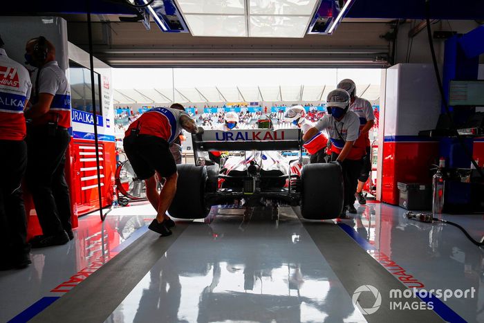 Nikita Mazepin, Haas VF-21