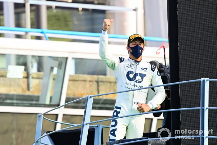 Podio: ganador Pierre Gasly, AlphaTauri
