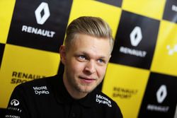 Kevin Magnussen, Renault F1 Team