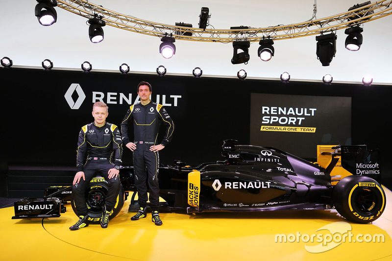 Kevin Magnussen, Renault F1 Team met Jolyon Palmer, Renault F1 Team