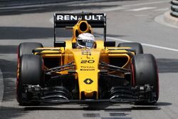 Kevin Magnussen, Renault Sport F1 Team RS16