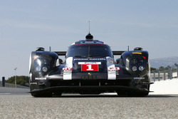 #1 Porsche Team, Porsche 919 Hybrid: Timo Bernhard, Mark Webber, Brendon Hartley
