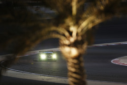 #77 Dempsey Proton Competition, Porsche 911 RSR: Richard Lietz, Michael Christensen