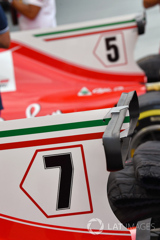 Aileron du capot moteur de la Ferrari SF70H