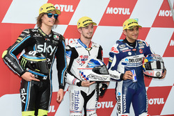 Le deuxième, Nicolo Bulega, Sky Racing Team VR46, le poleman John McPhee, British Talent Team, le troisième, Jorge Martin, Del Conca Gresini Racing Moto3