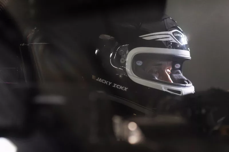 Jacky Ickx, Genesis Magma Racing Genesis