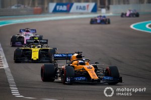 Carlos Sainz Jr., McLaren MCL34, Nico Hulkenberg, Renault F1 Team R.S. 19, Sergio Pérez, Racing Point RP19